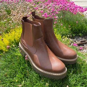 Women's Slip On Chunky Heel Ankle Chelsea Boot